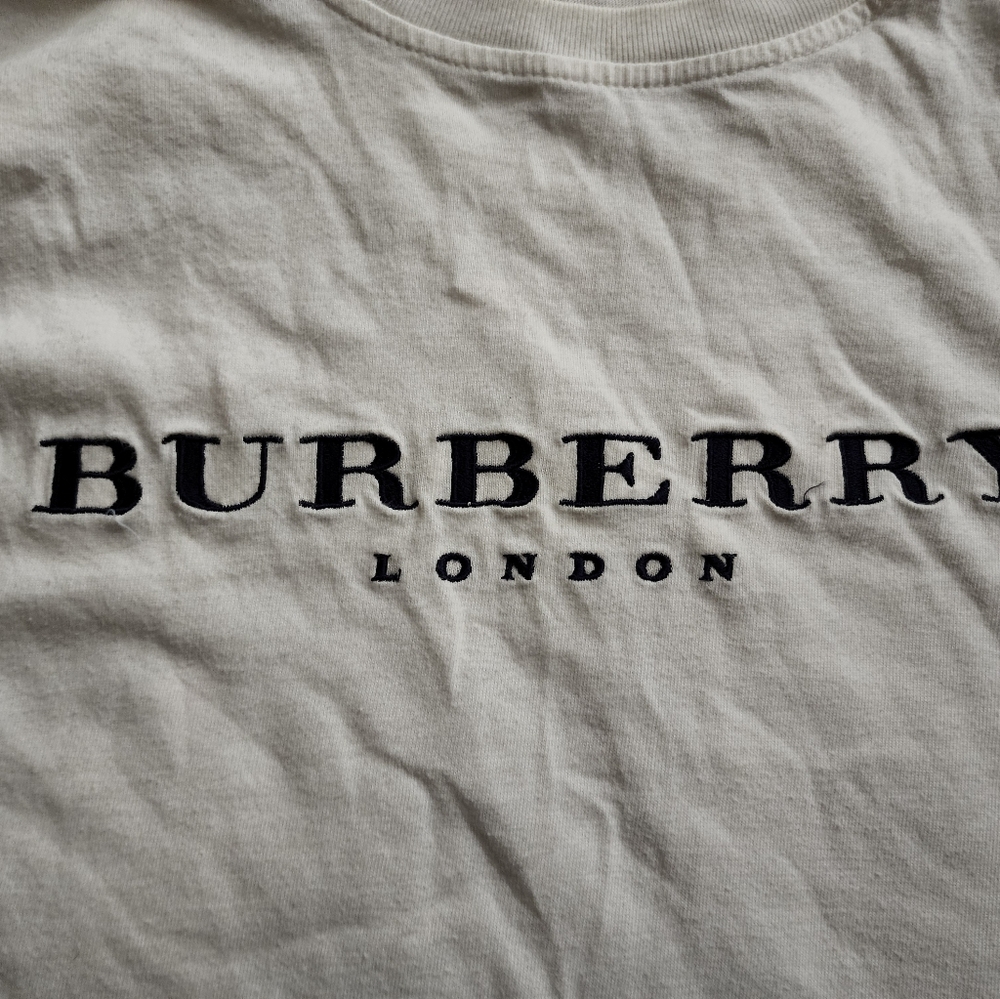 🇬🇧 Vintage Burberry white long sleeve shirt - Picture 2 of 5